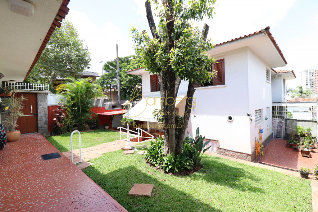 Casa no bairro Jardim das Bandeiras - São Paulo