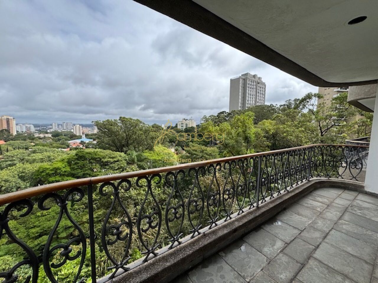 Apartamento no bairro Alto da Boa Vista - São Paulo