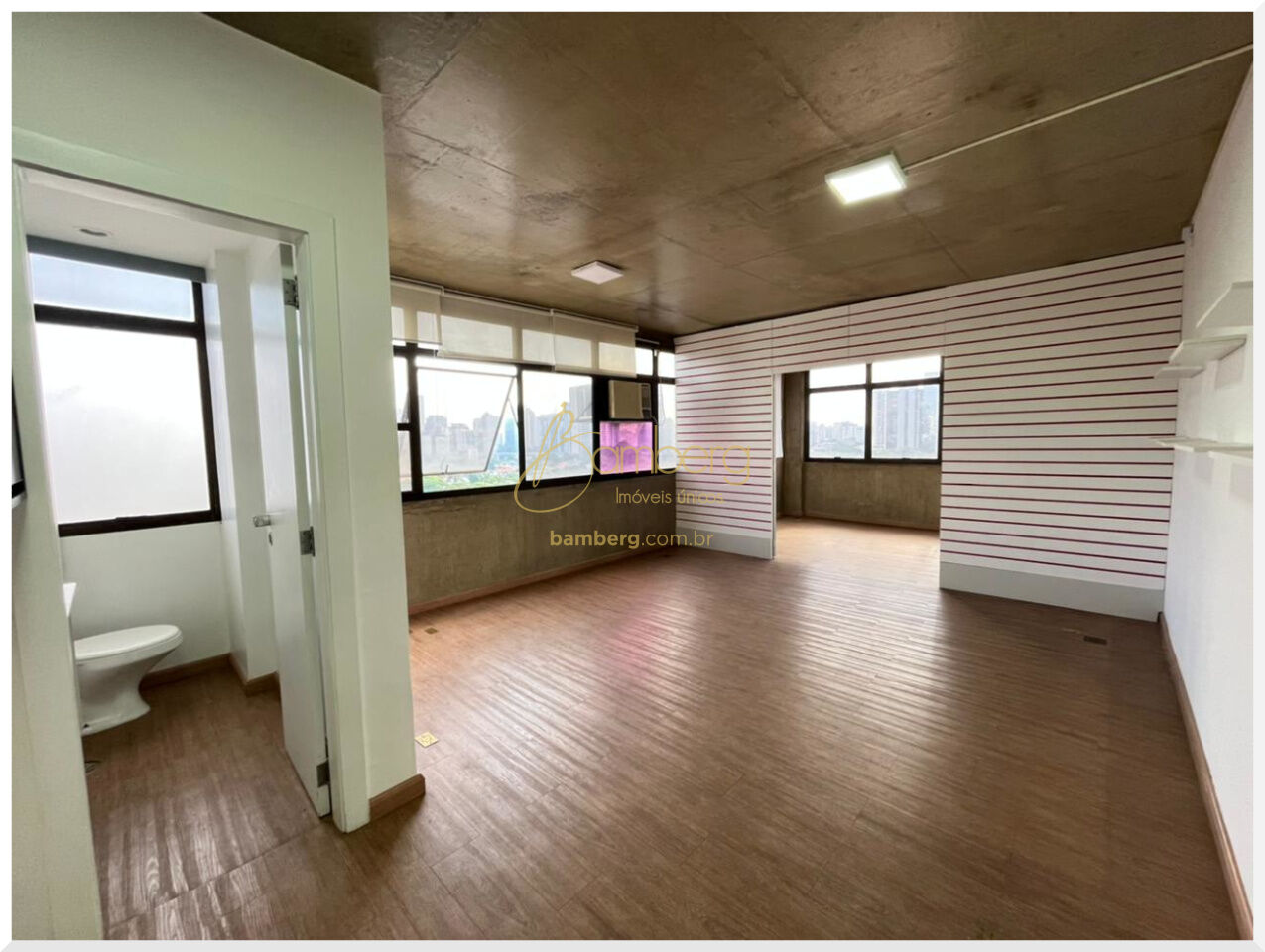 Comercial no bairro Brooklin - São Paulo