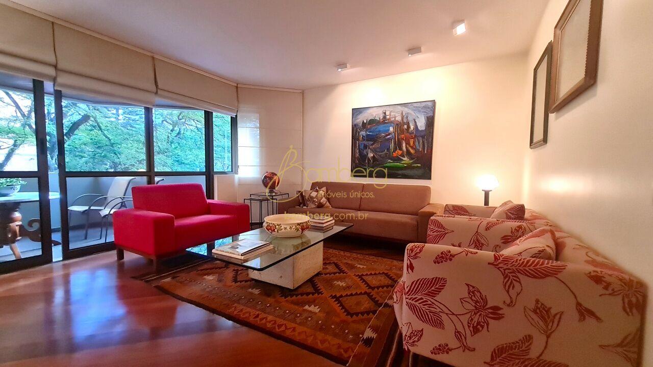 Apartamento no bairro Campo Belo - São Paulo