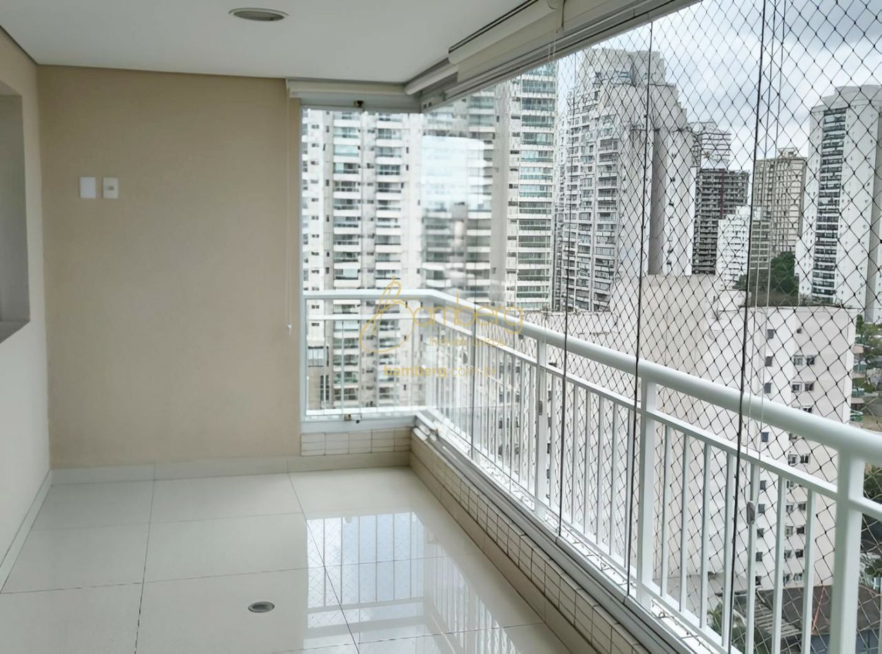 Apartamento no bairro Alto da Boa Vista - São Paulo