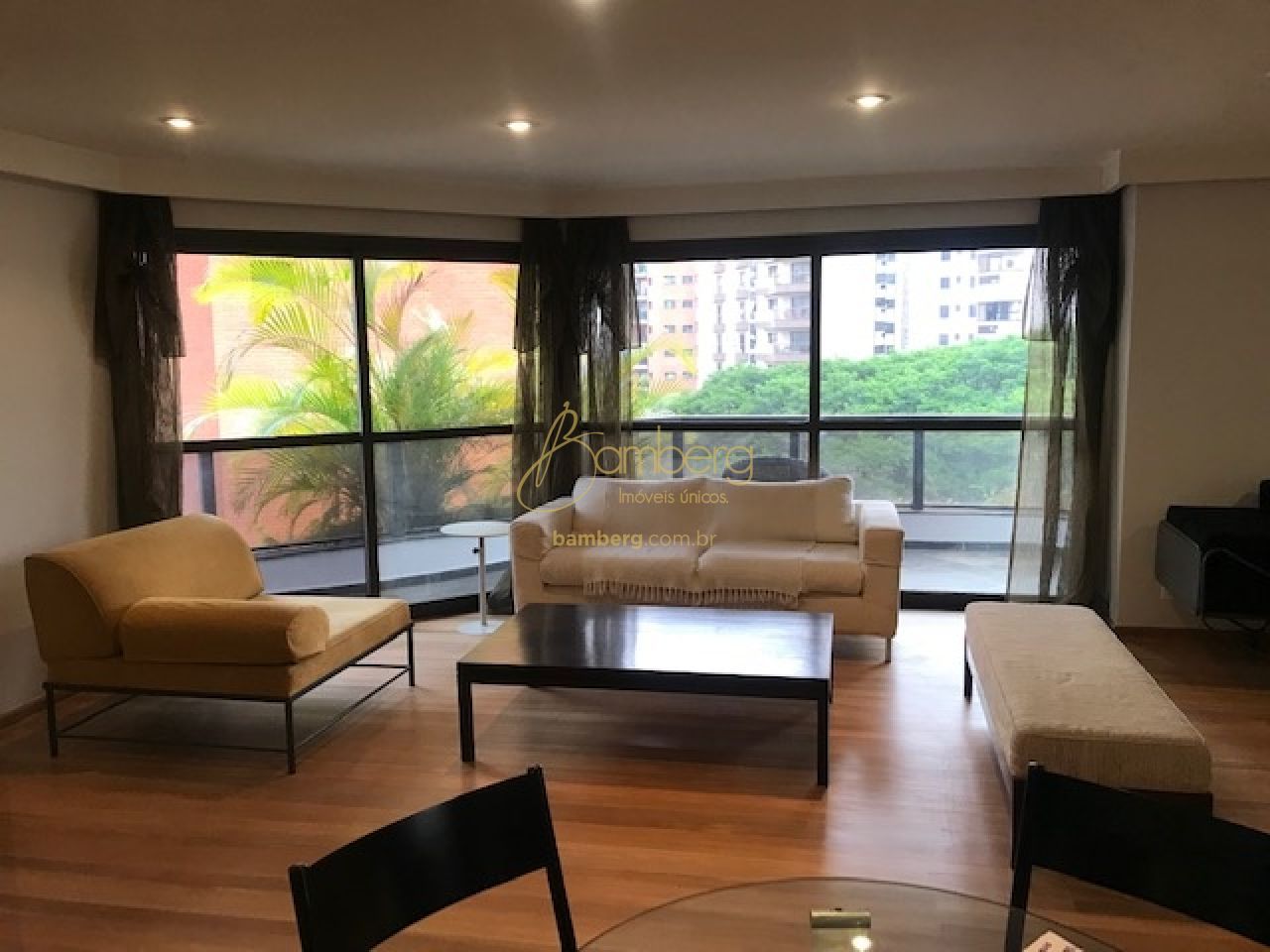 Apartamento no bairro Moema - São Paulo