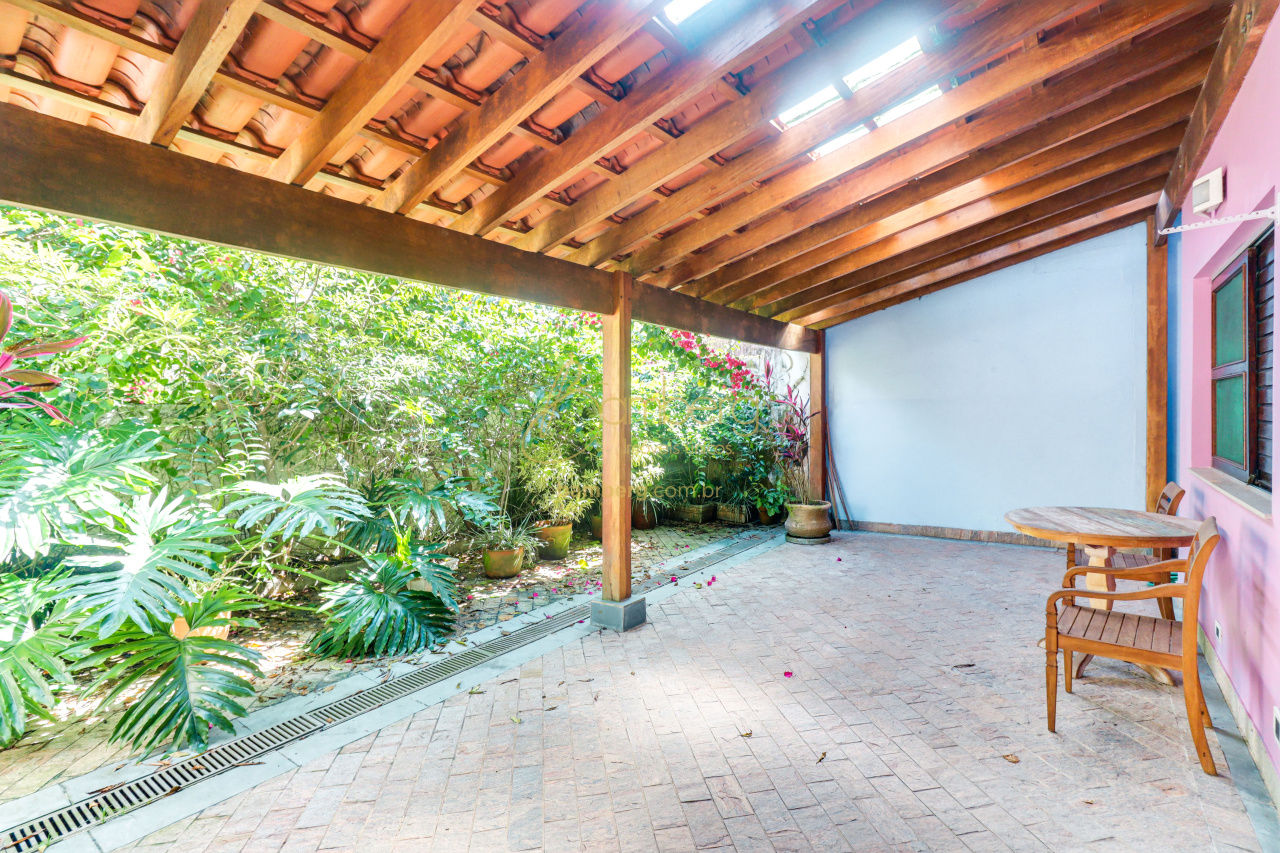 Casa no bairro Chácara Monte Alegre - São Paulo
