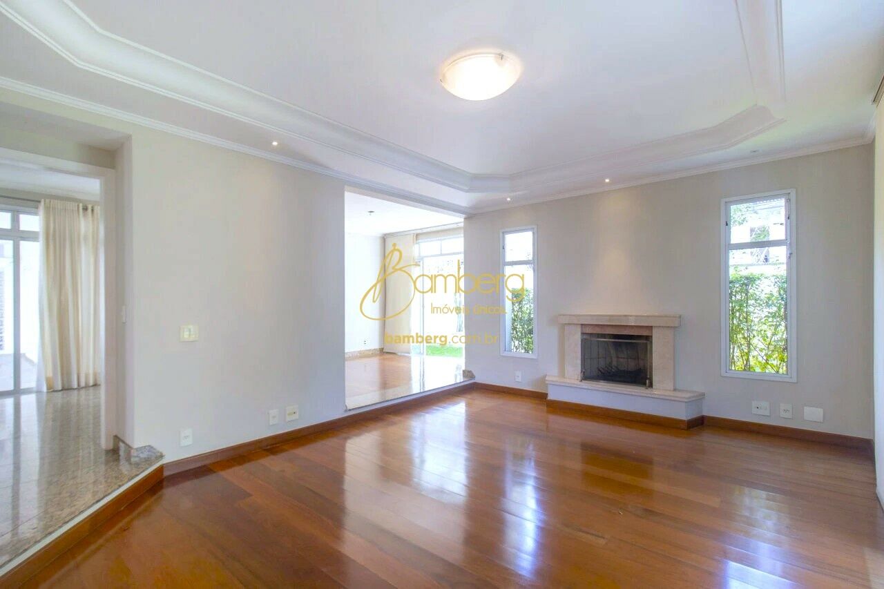 Casa no bairro Jardim Cordeiro - São Paulo