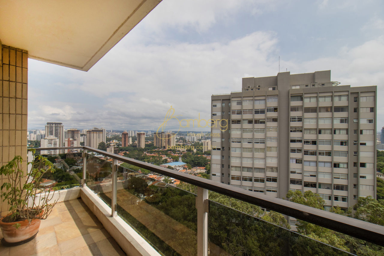 Apartamento no bairro Alto da Boa Vista - São Paulo