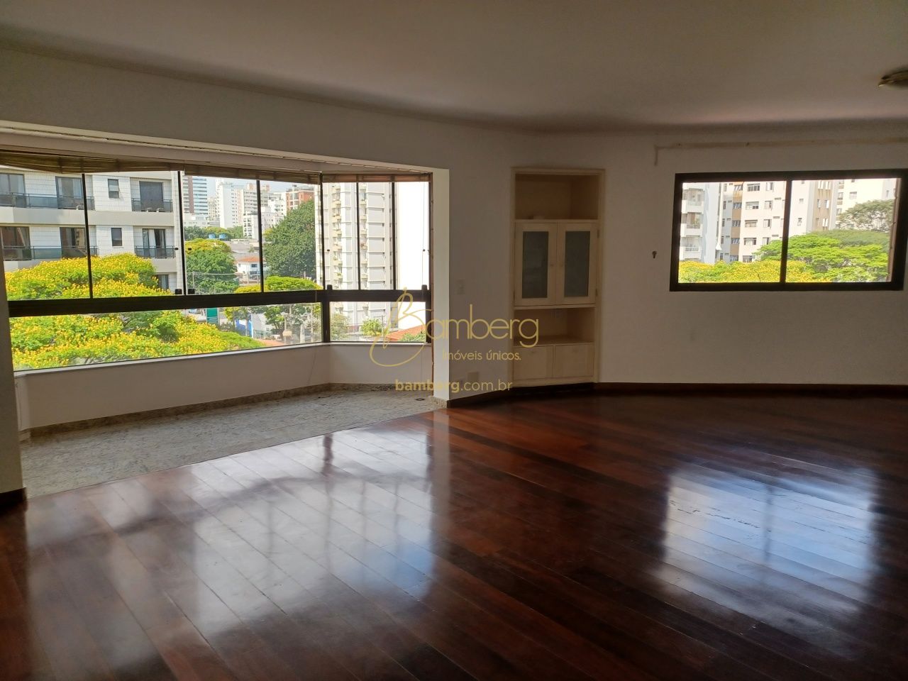 Apartamento no bairro Brooklin Paulista - São Paulo