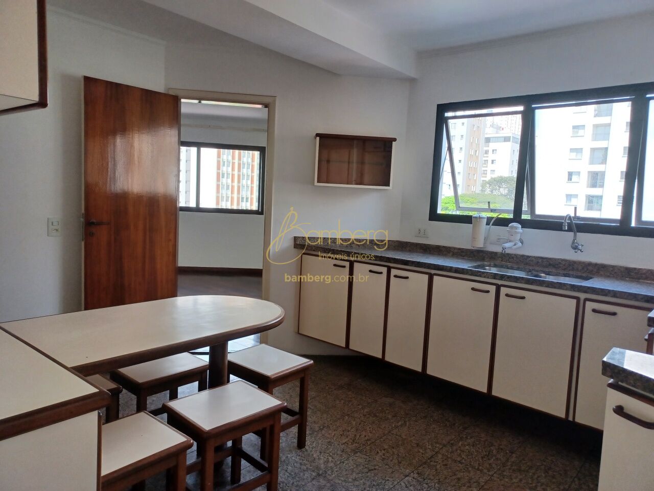 Apartamento no bairro Brooklin Paulista - São Paulo