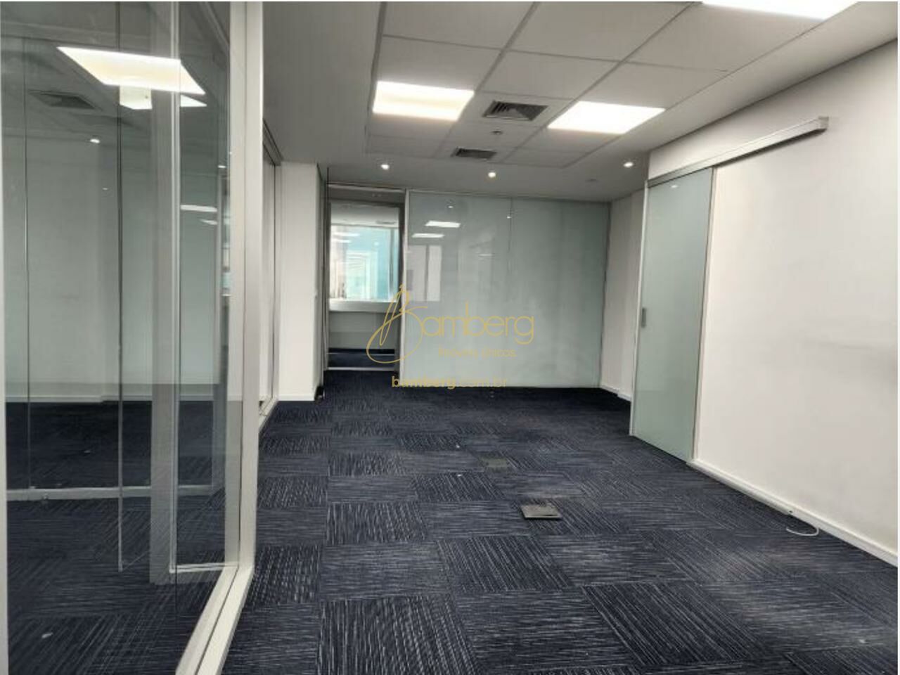 Comercial no bairro Vila Olímpia - São Paulo