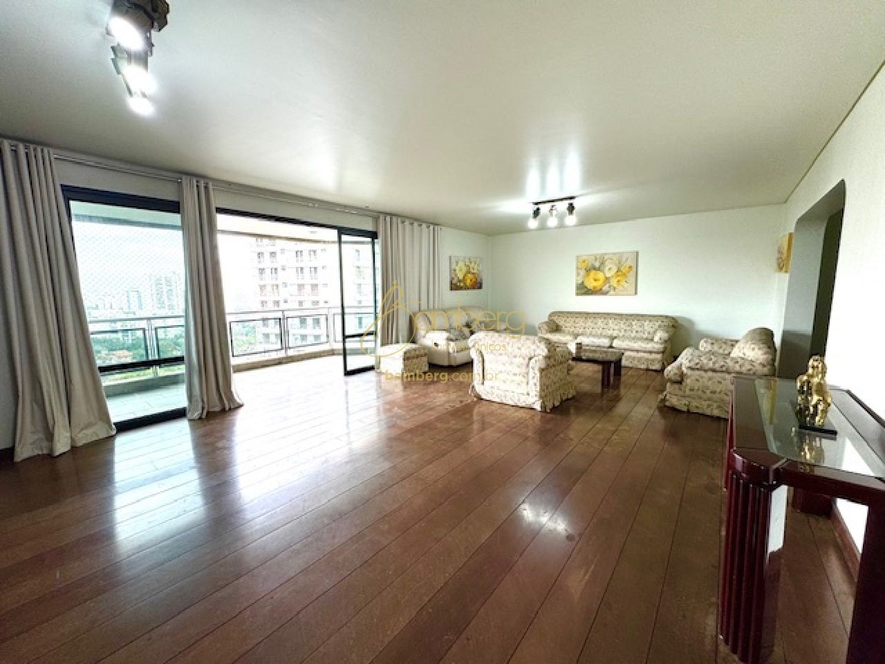 Apartamento no bairro Alto da Boa Vista - São Paulo