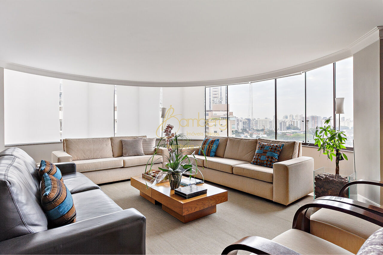 Apartamento no bairro Campo Belo - São Paulo