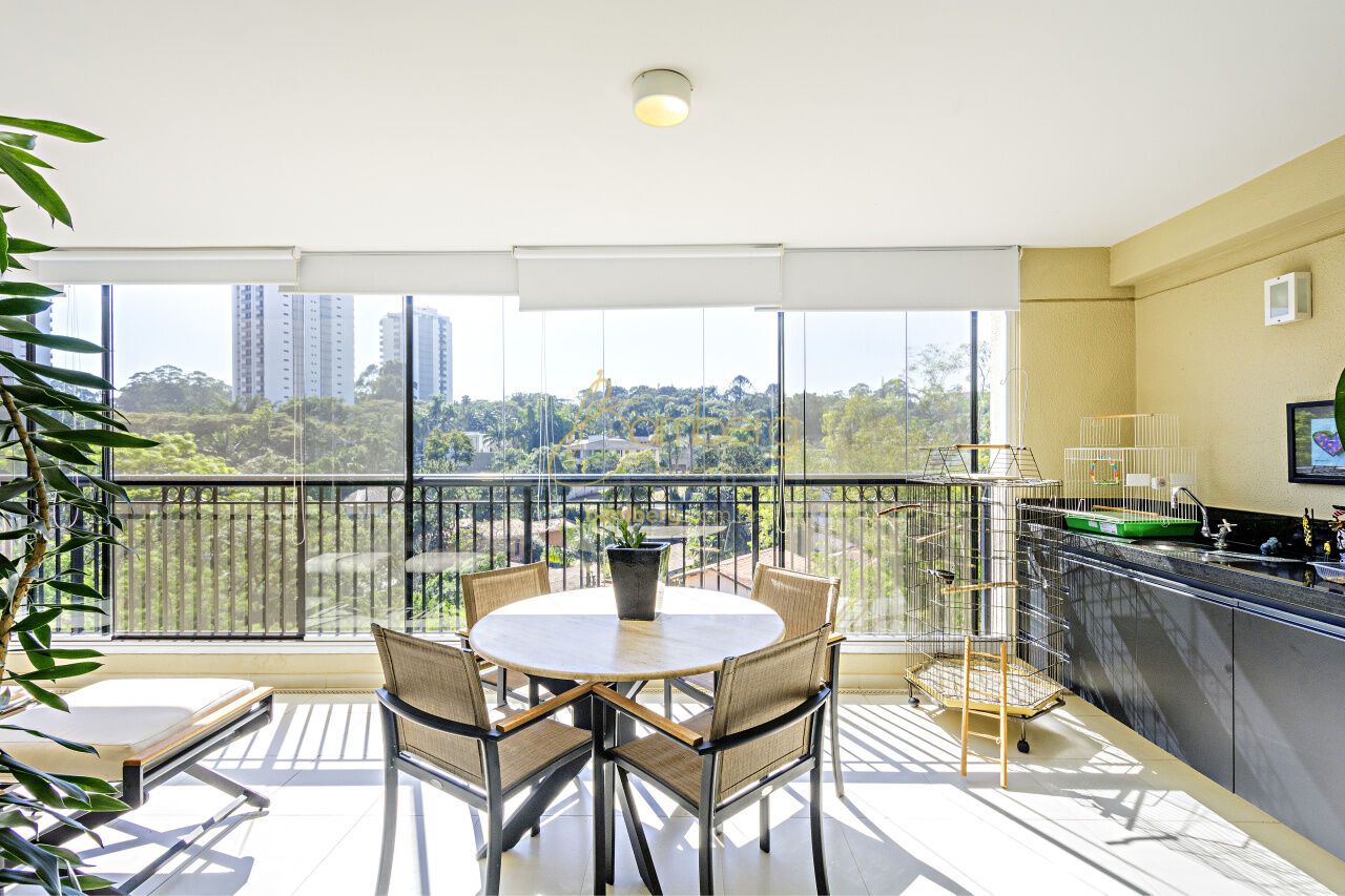 Apartamento no bairro Alto da Boa Vista - São Paulo