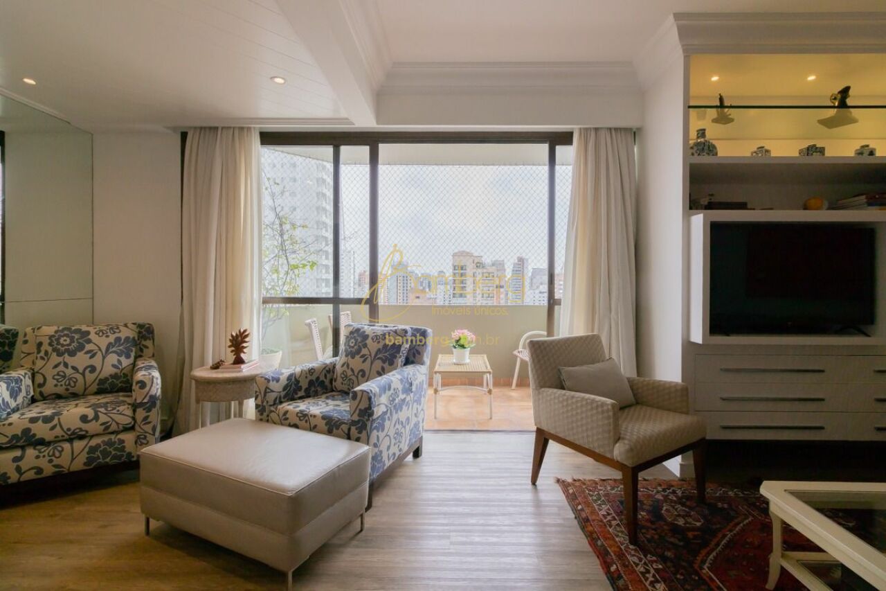 Apartamento no bairro Moema - São Paulo