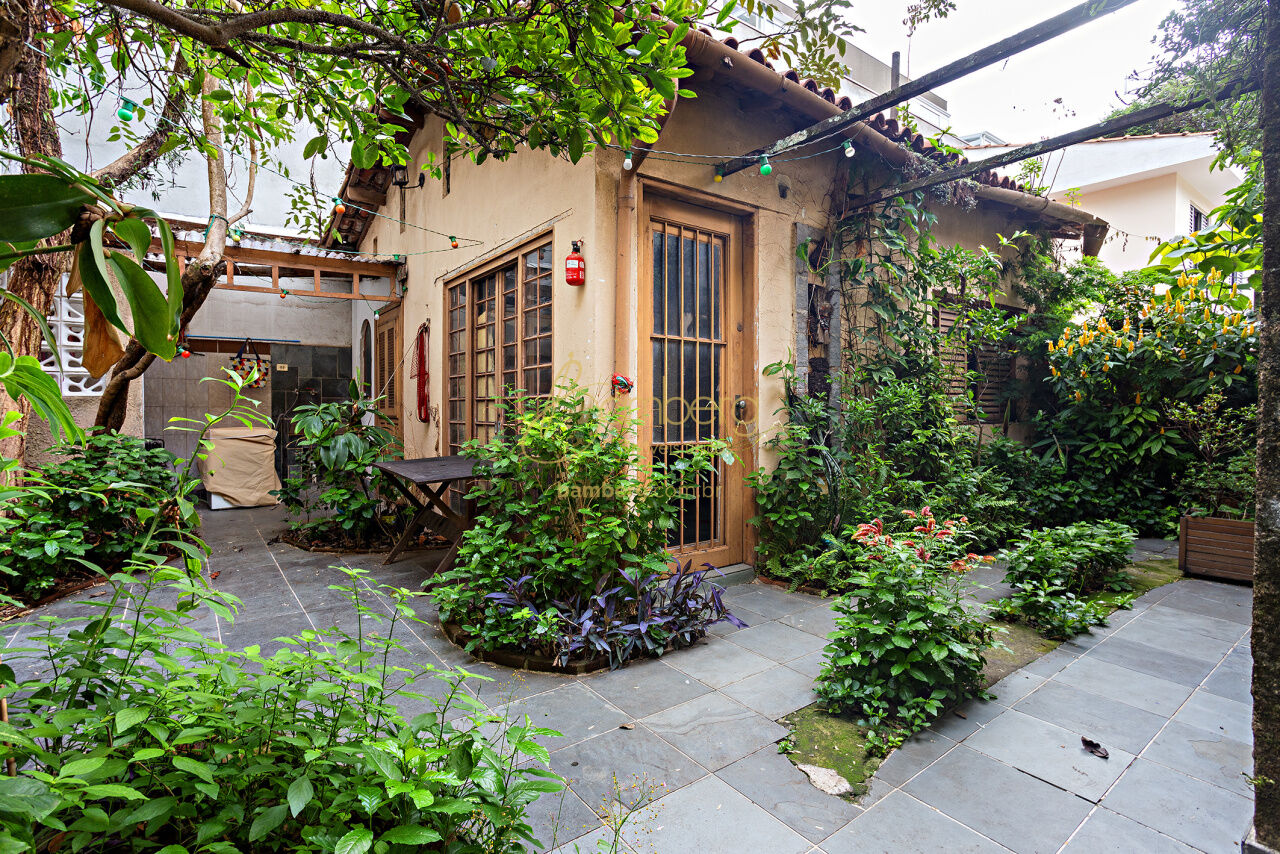 Casa no bairro Chácara Santo Antônio  - São Paulo