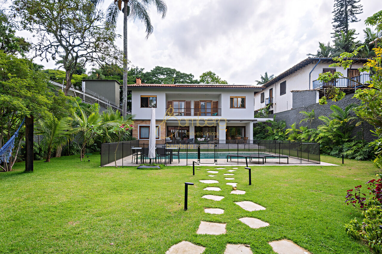Casa no bairro Jardim Cordeiro - São Paulo
