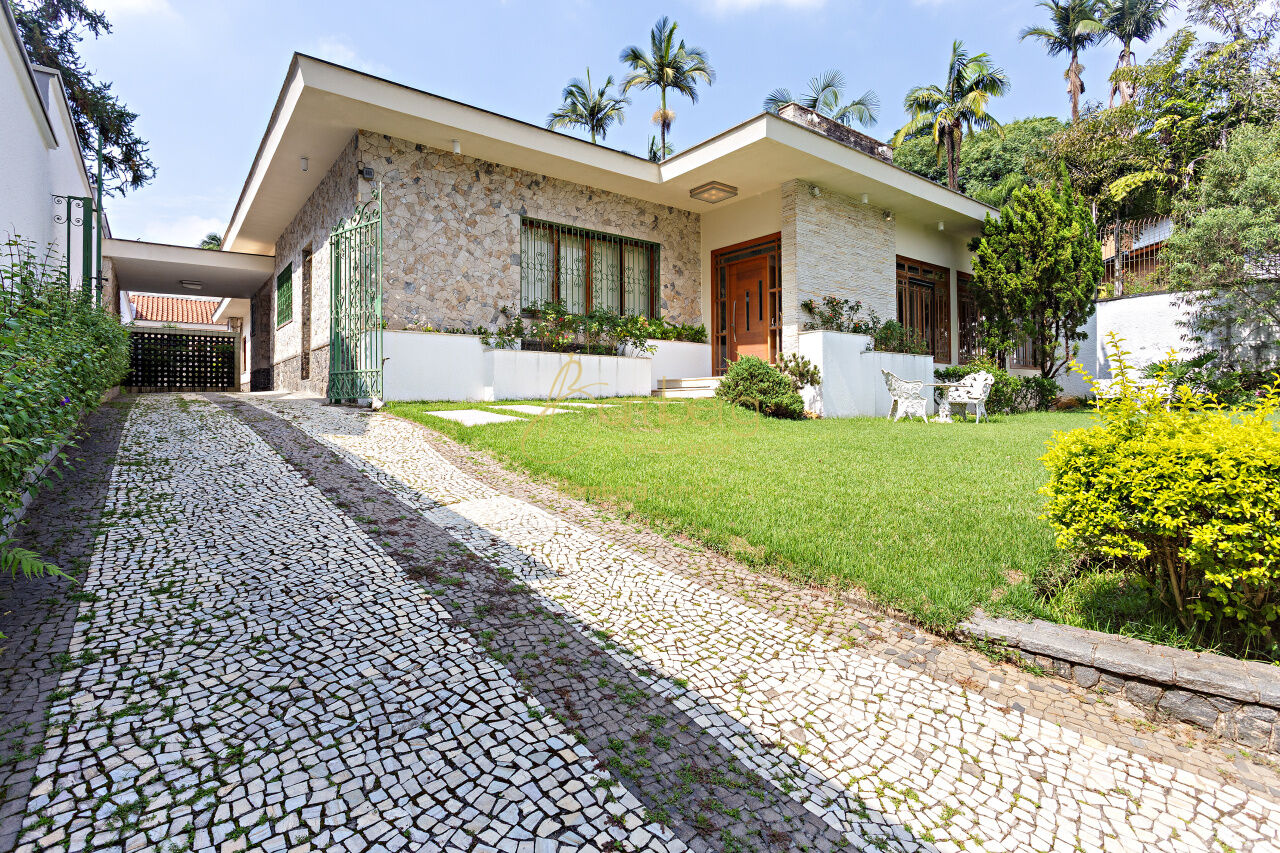 Casa no bairro Jardim Cordeiro - São Paulo