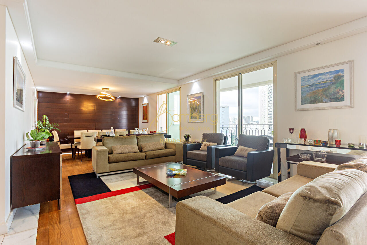 Apartamento no bairro Campo Belo - São Paulo