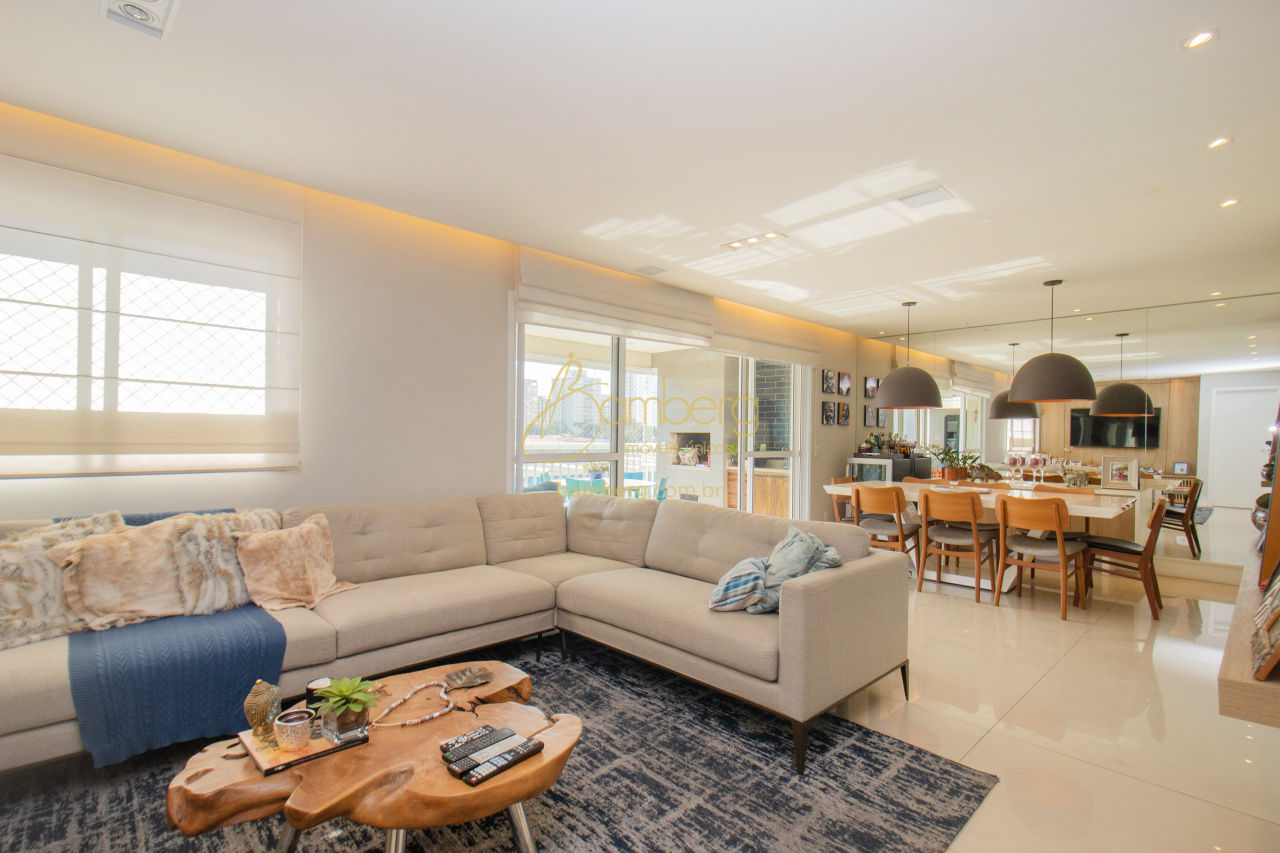 Apartamento no bairro Campo Belo - São Paulo