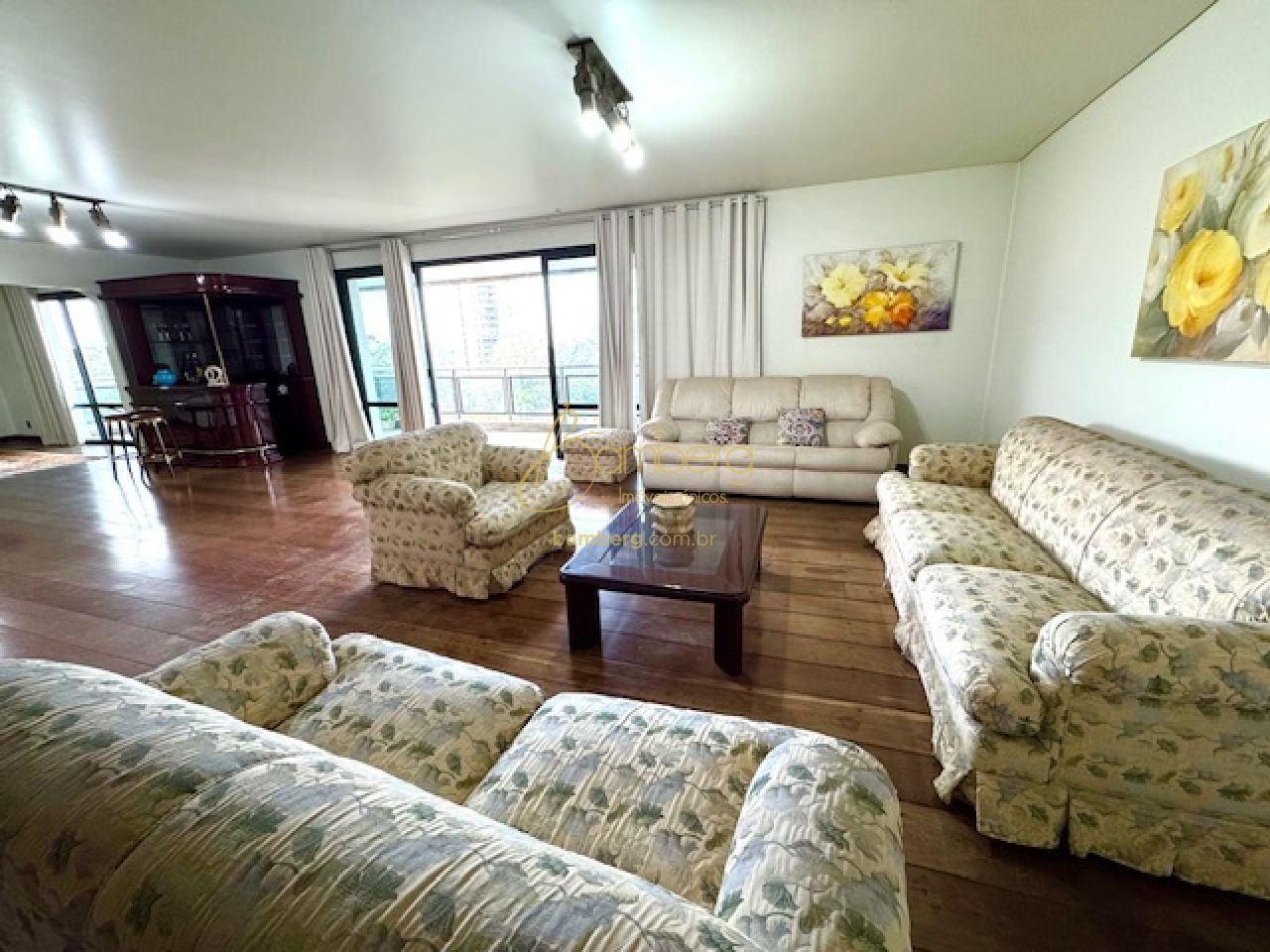 Apartamento no bairro Alto da Boa Vista - São Paulo