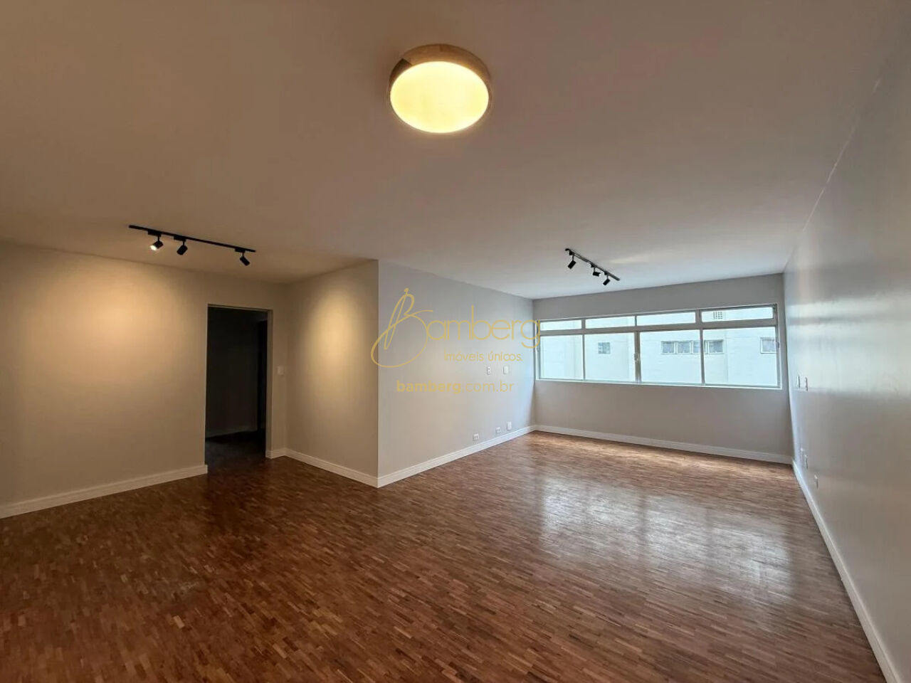 Apartamento no bairro Moema - São Paulo