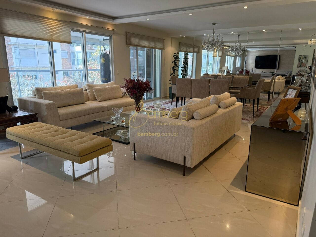 Apartamento no bairro Chácara Santo Antônio  - São Paulo