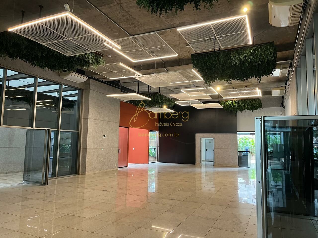 Comercial no bairro Vila Olímpia - São Paulo