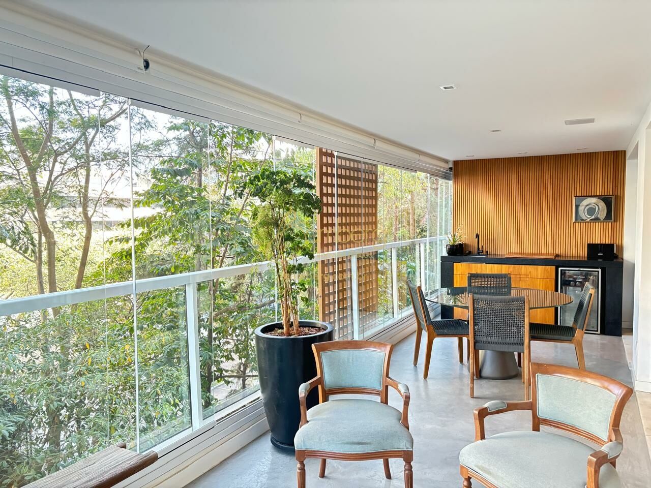 Apartamento no bairro Chácara Santo Antônio  - São Paulo