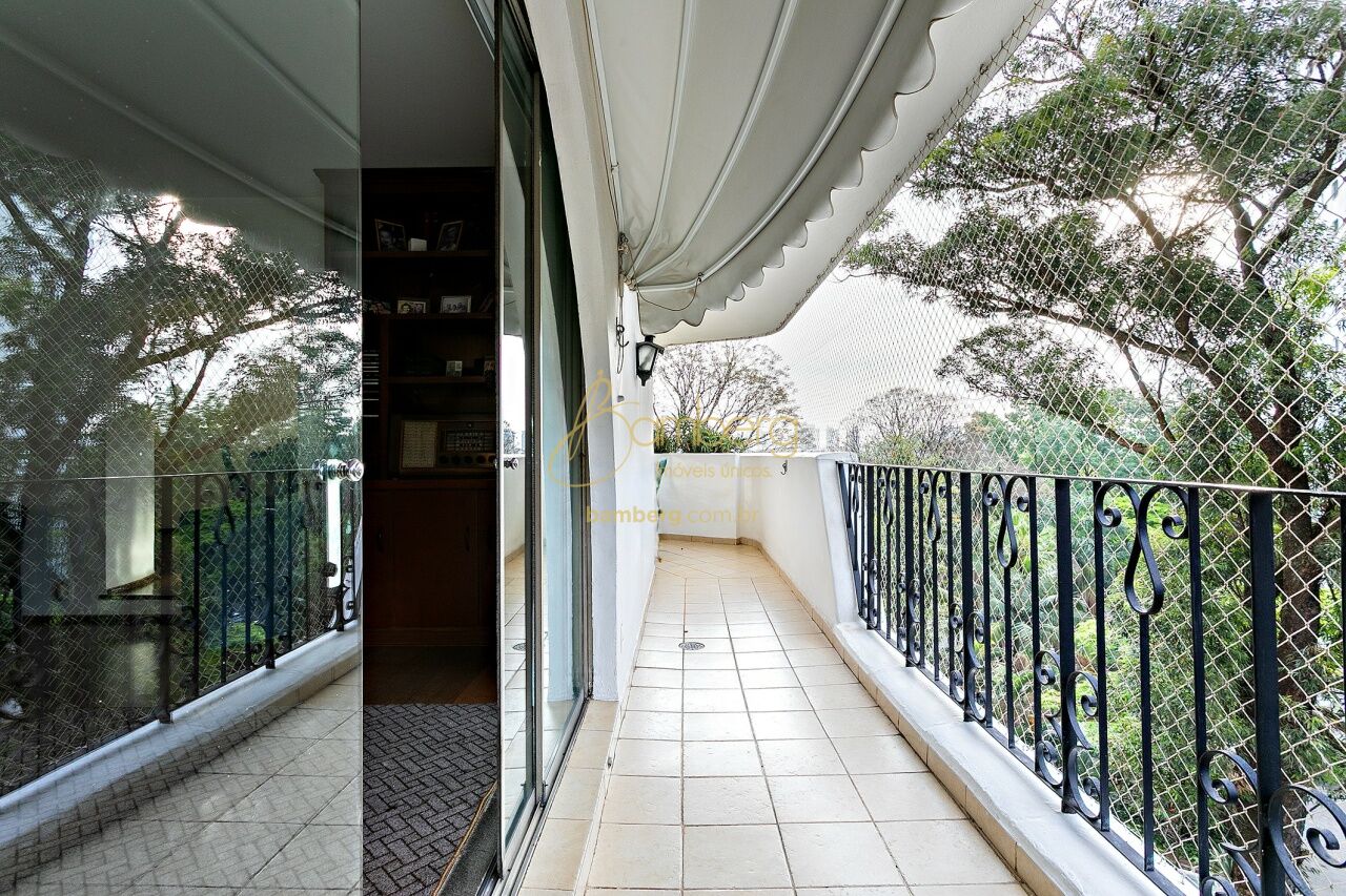 Apartamento no bairro Alto da Boa Vista - São Paulo