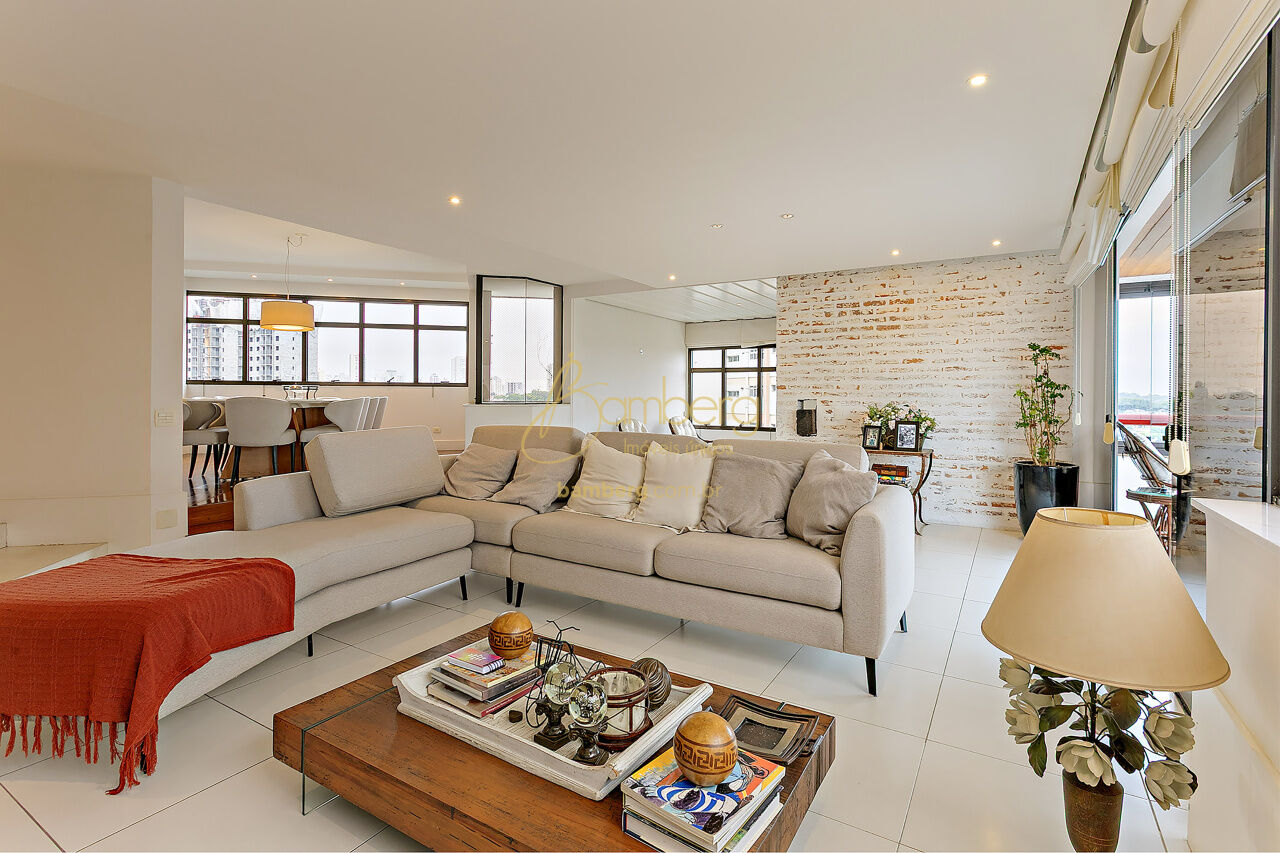 Apartamento no bairro Campo Belo - São Paulo