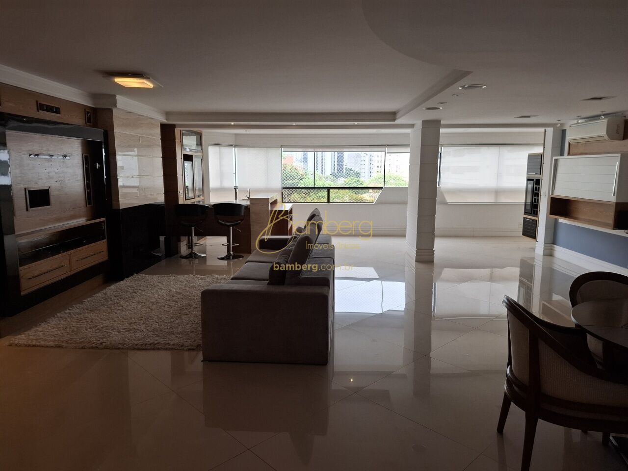 Apartamento no bairro Granja Julieta - São Paulo