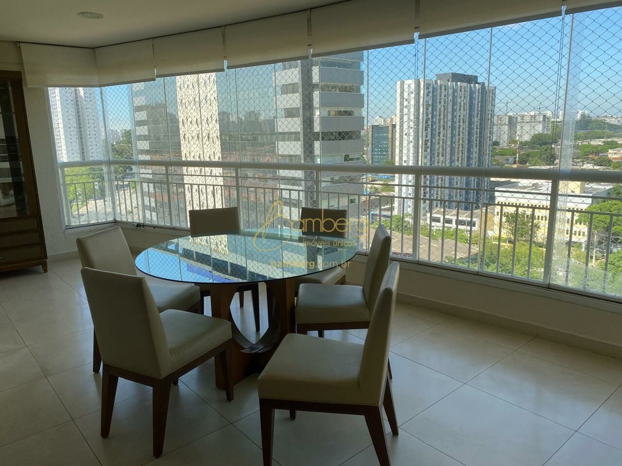 Apartamento no bairro Granja Julieta - São Paulo