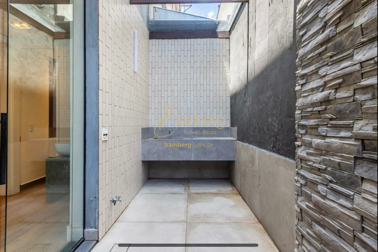 Alphaville Industrial / Barueri