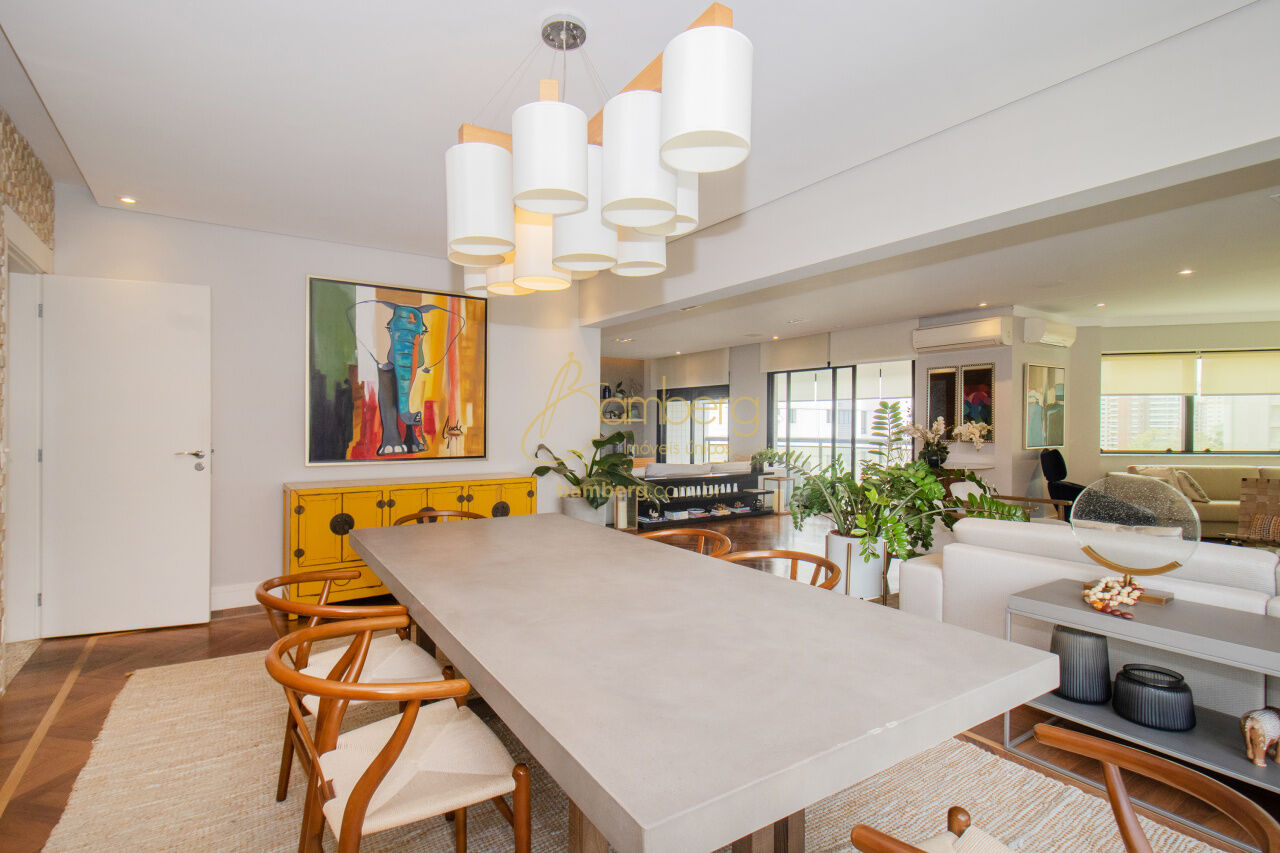 Apartamento no bairro Panamby - São Paulo