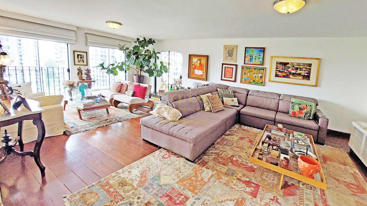 Apartamento no bairro Santo Amaro - São Paulo