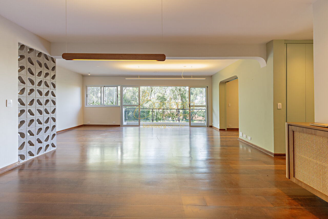 Apartamento no bairro Alto da Boa Vista - São Paulo