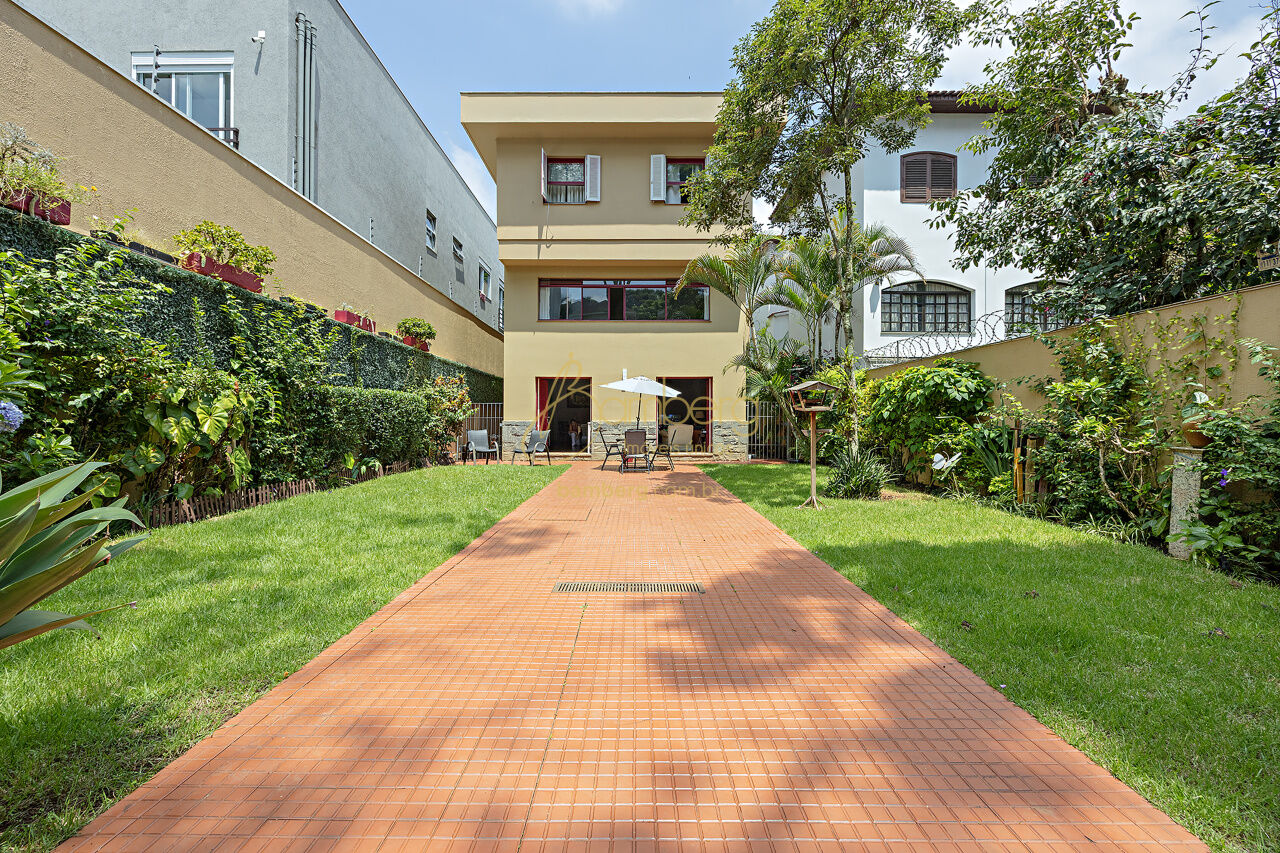 Casa no bairro Alto da Boa Vista - São Paulo