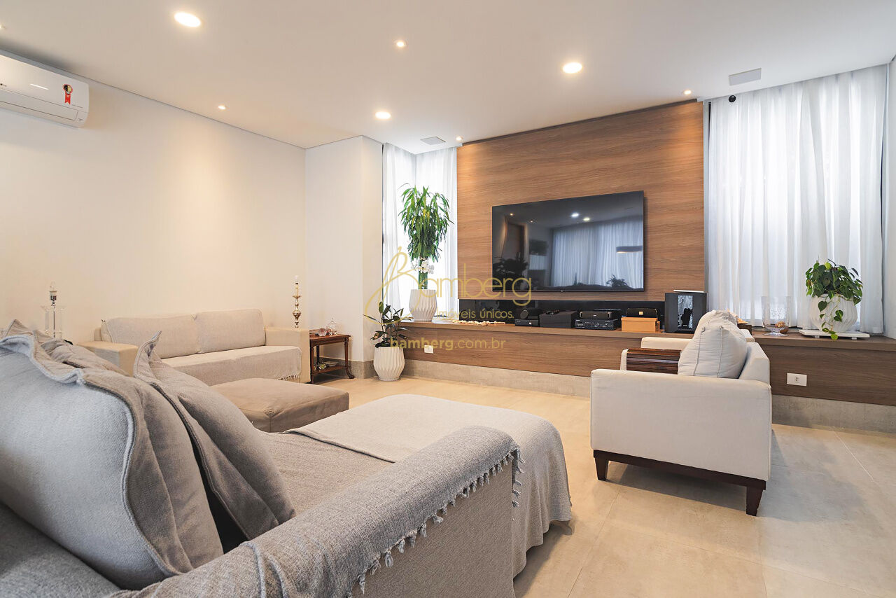 Casa no bairro Vila Cordeiro - São Paulo