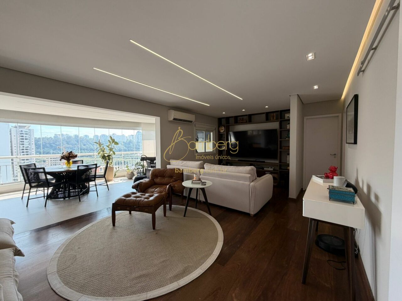 Apartamento no bairro Granja Julieta - São Paulo