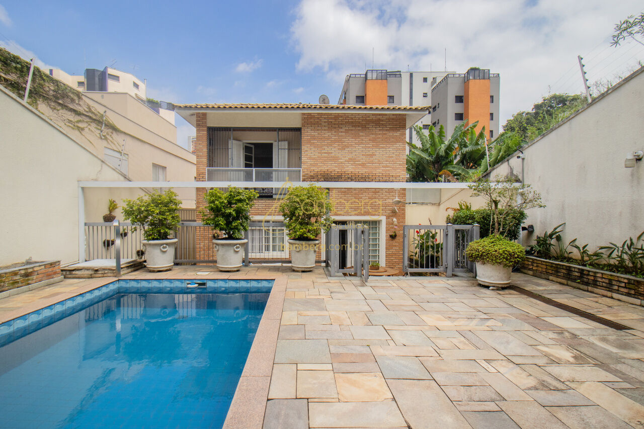 Casa no bairro Morumbi - São Paulo