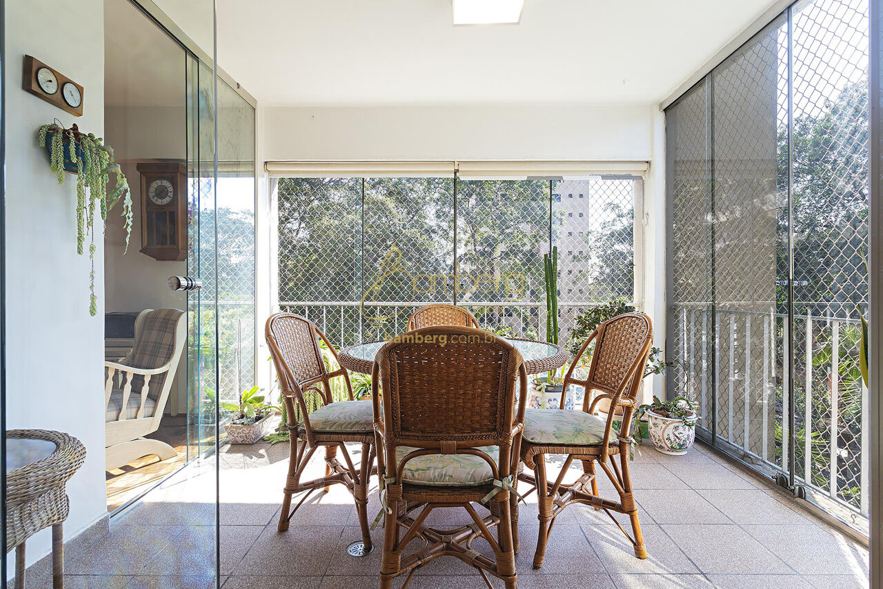 Apartamento no bairro Alto da Boa Vista - São Paulo