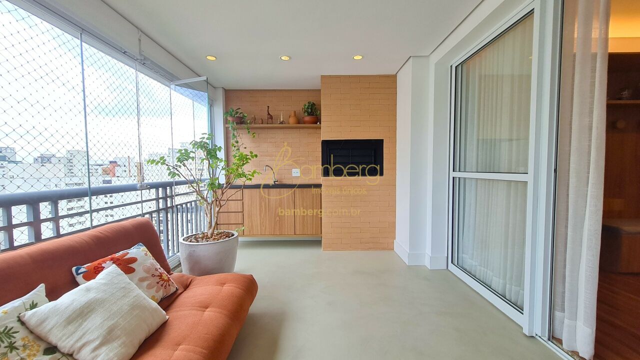 Apartamento no bairro Campo Belo - São Paulo