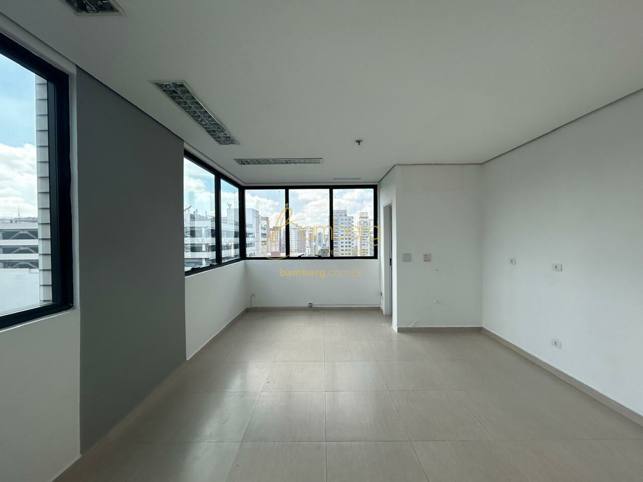 Comercial no bairro Vila Clementino - São Paulo