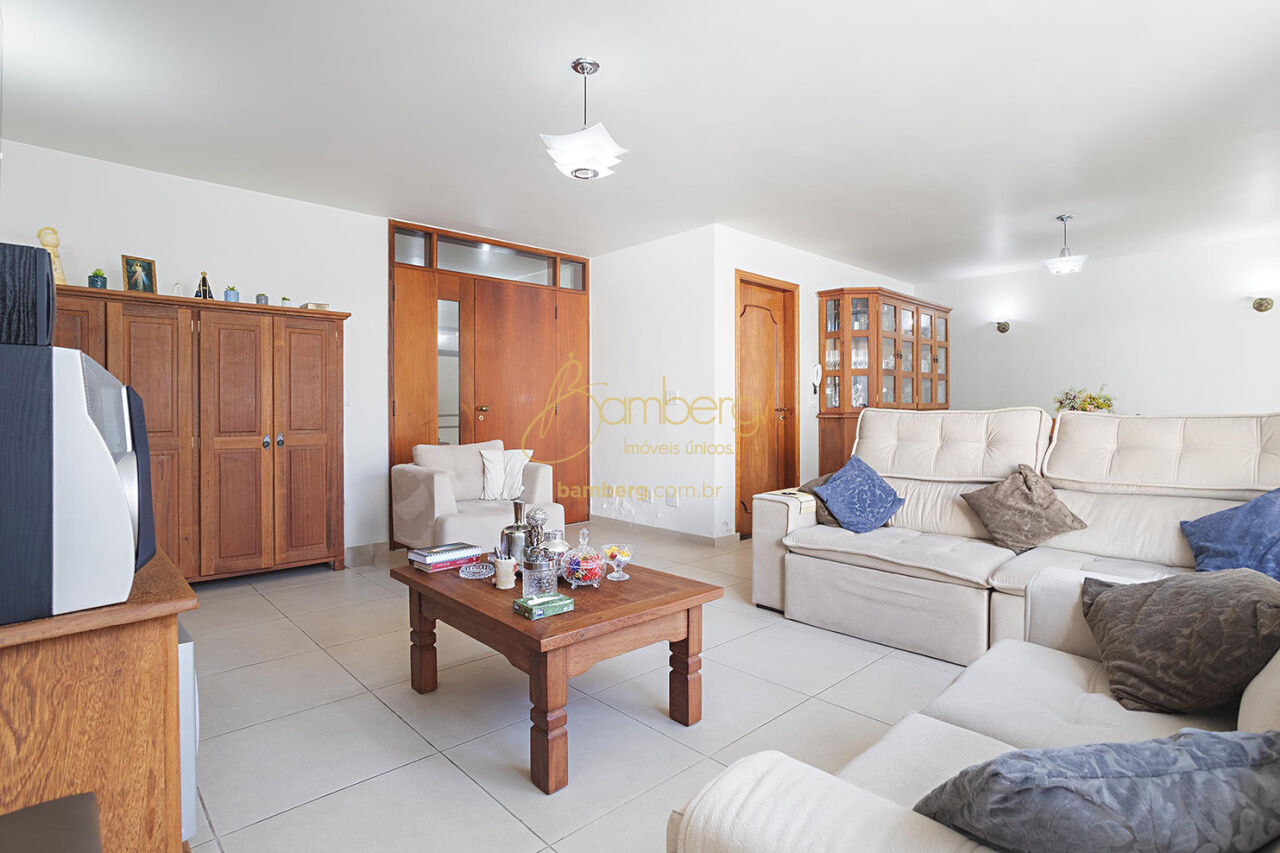 Casa no bairro Moema - São Paulo