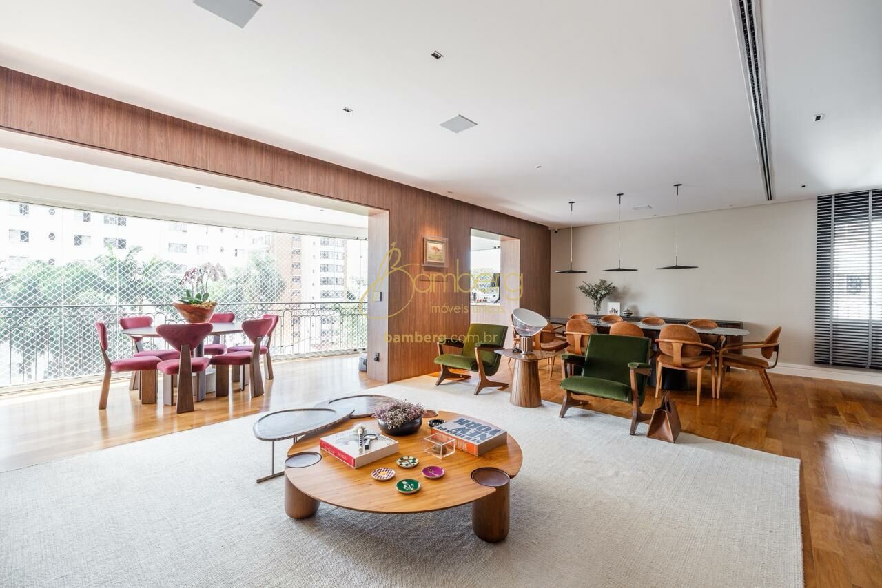 Apartamento no bairro Campo Belo - São Paulo