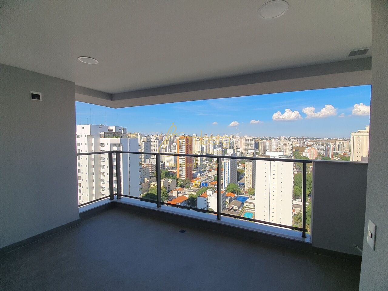 Apartamento no bairro Moema - São Paulo