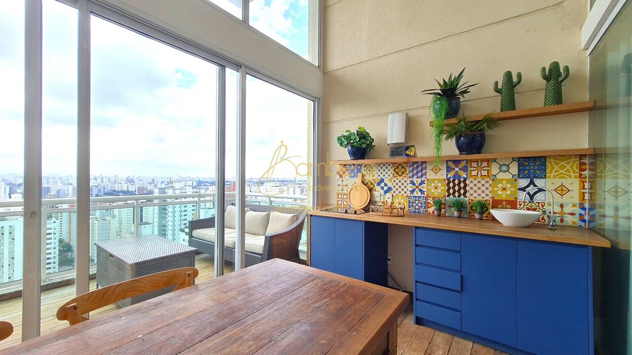 Apartamento no bairro Campo Belo - São Paulo