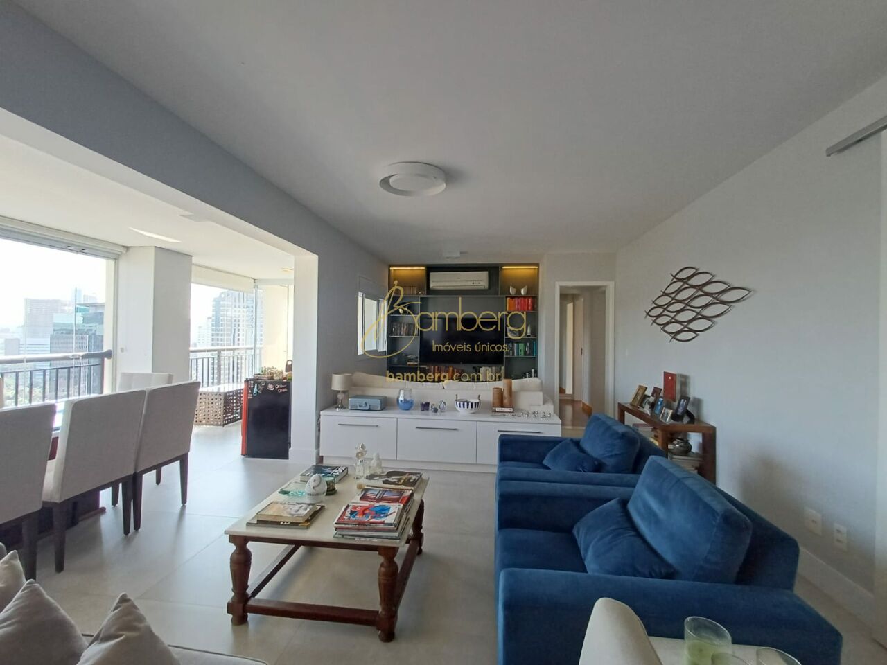 Apartamento no bairro Chácara Santo Antônio  - São Paulo