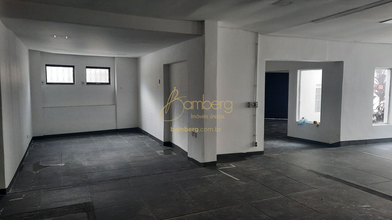 Comercial no bairro Vila Sofia - São Paulo