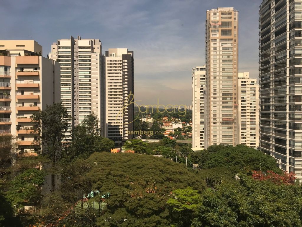 Apartamento no bairro Campo Belo - São Paulo