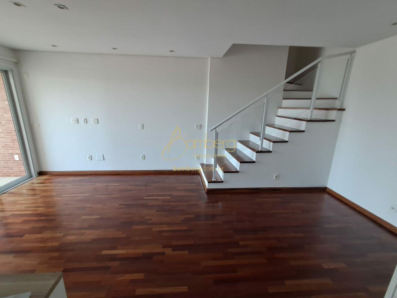 Apartamento no bairro Vila Cordeiro - São Paulo