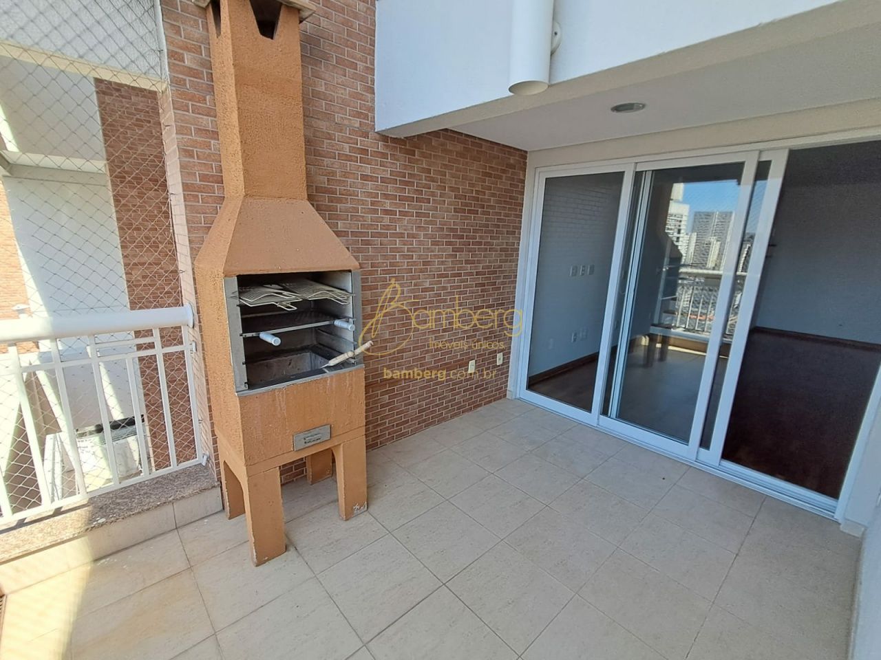 Apartamento no bairro Vila Cordeiro - São Paulo